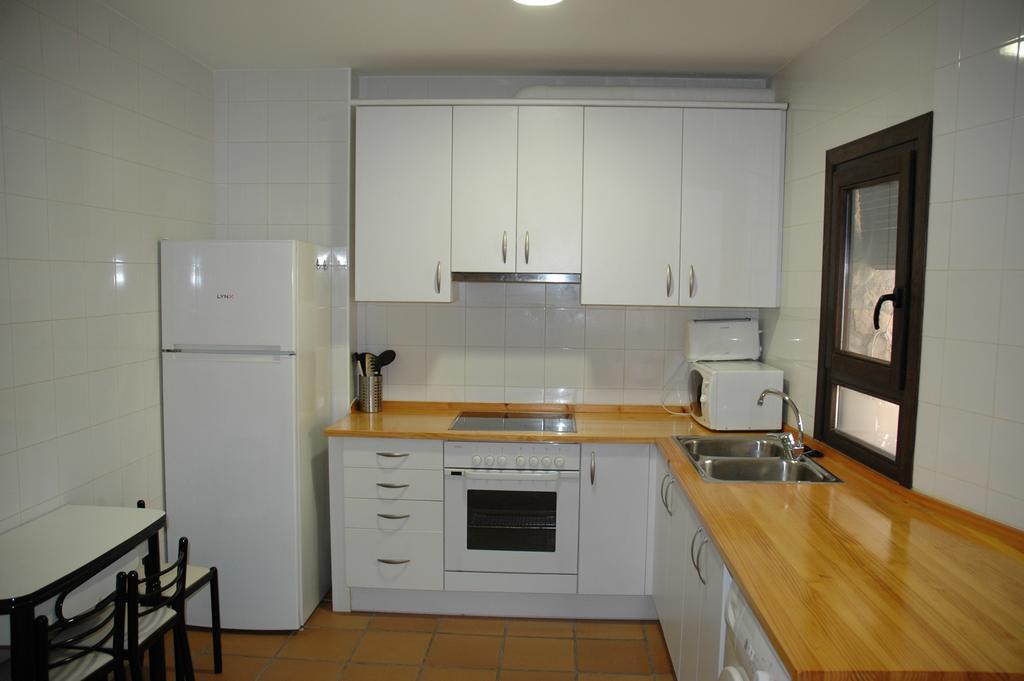 דירות Montsonis Casa Con Chimenea - Casa Anina מראה חיצוני תמונה